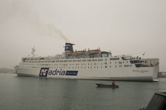 ADRIA FERRIES FB Riviera Adriatica 11_Personale 13Ge07