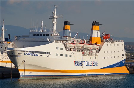 ADRIA FERRIES FB Riviera del Conero 24_Personale 03Ap10