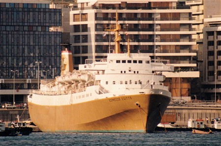 ADRIATIC FERRIES FB Riviera del Conero 03_Dominik Wagner 25Ot04