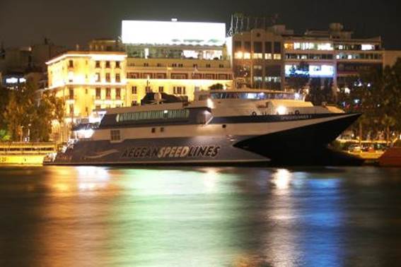 SEACONTAINERS HSC Hoverspeed Great Britain 04_Incat