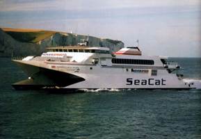 SEACONTAINERS HSC Hoverspeed Great Britain 07_Efoplistis
