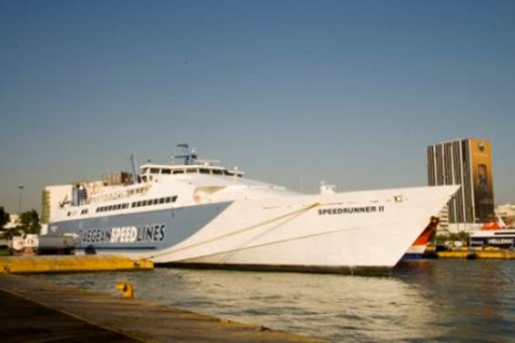 AEGEAN SPEED LINES HSC Speedrunner II 17_George Giannakis 29Ag07