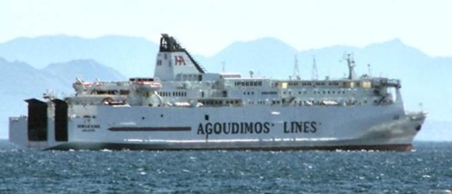 AGOUDIMOS LINES FB Ionian King 15_Personale 17Ag05