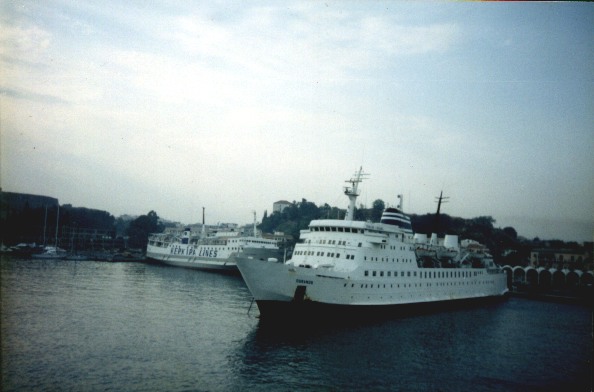 Descrizione: K:\SFONDI\NAVI\Zilletto Ferries Website\Personali\FRAGLINE FB Ouranos.jpg