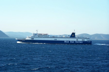 BLUE STAR FERRIES F/B Blue Horizon