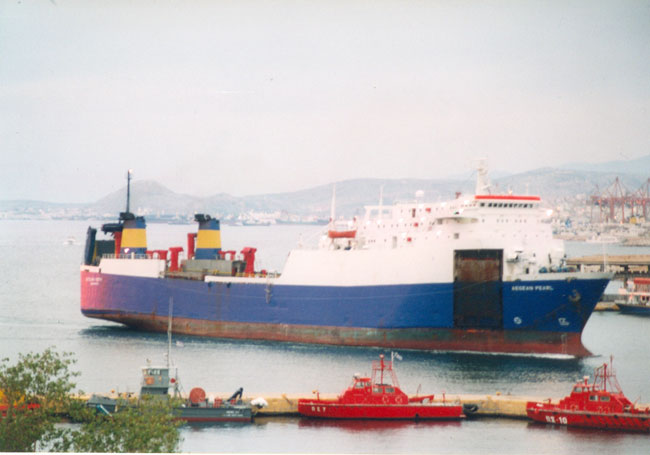 ANEK CARGO RoRo Aegean Pearl 03_Nikos Thrylos 30No04